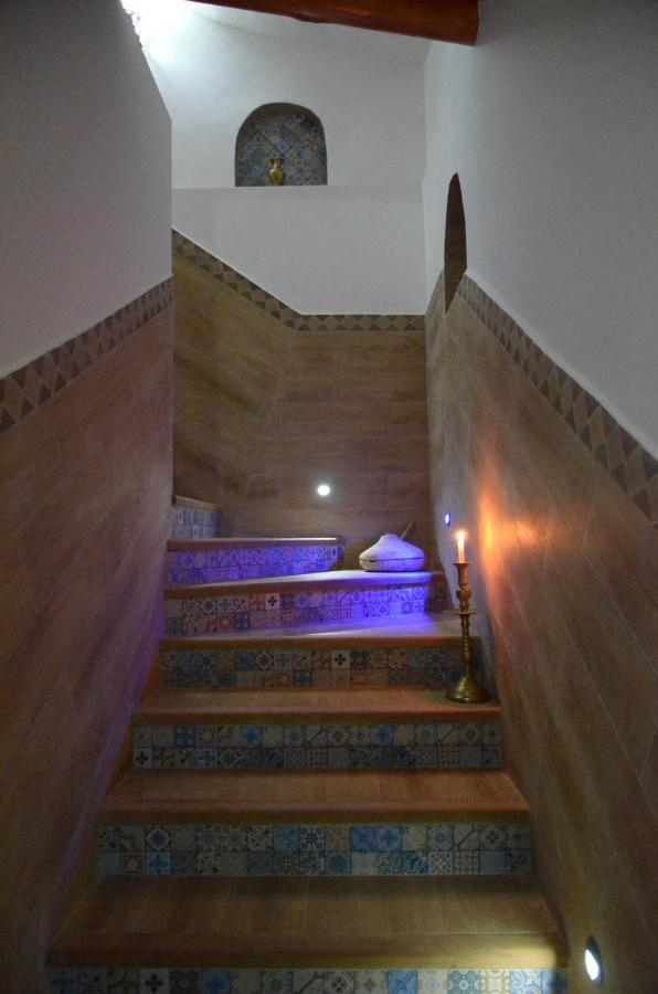 Riad As-Sawíra Exteriér fotografie