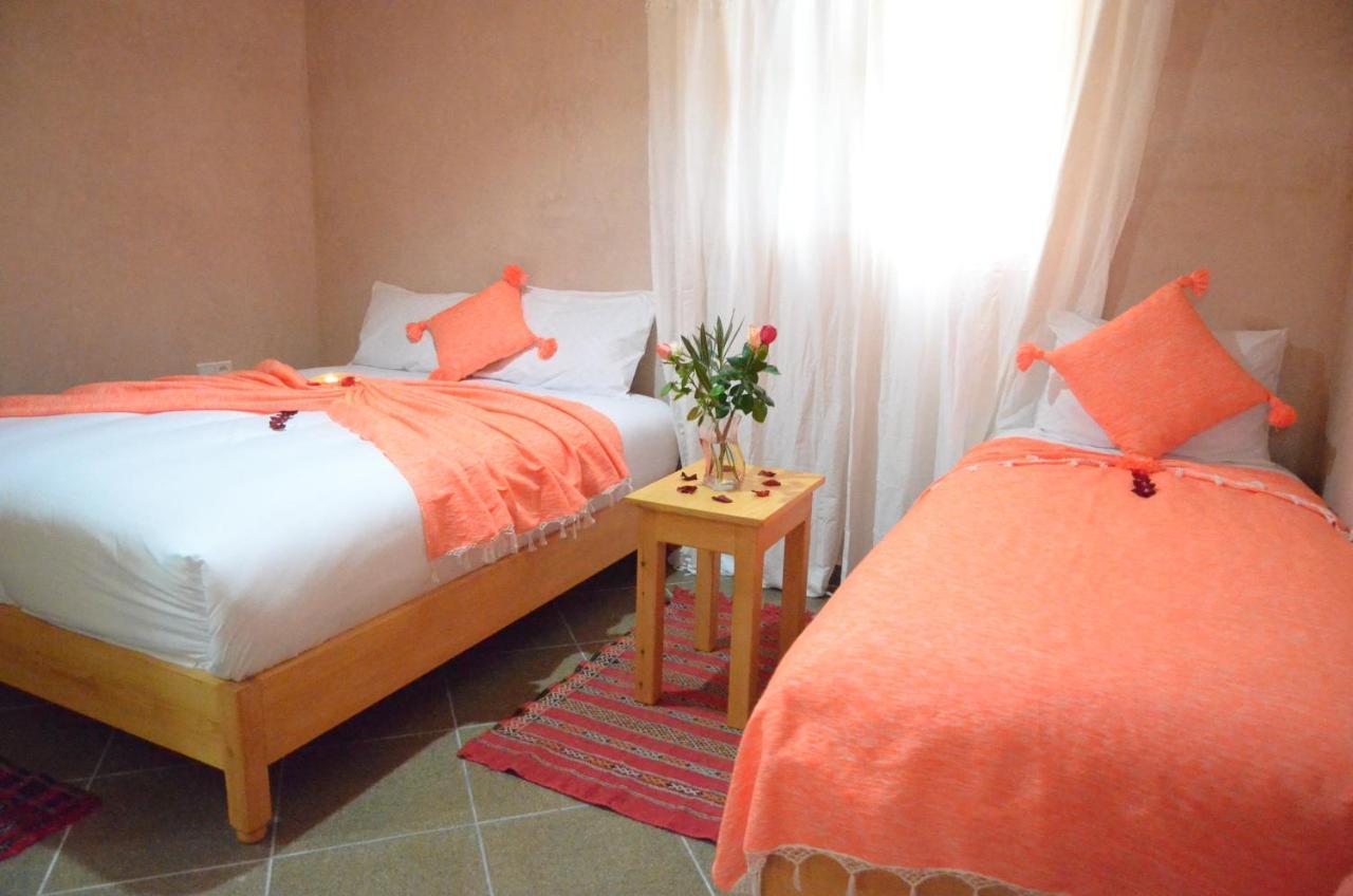 Riad As-Sawíra Exteriér fotografie